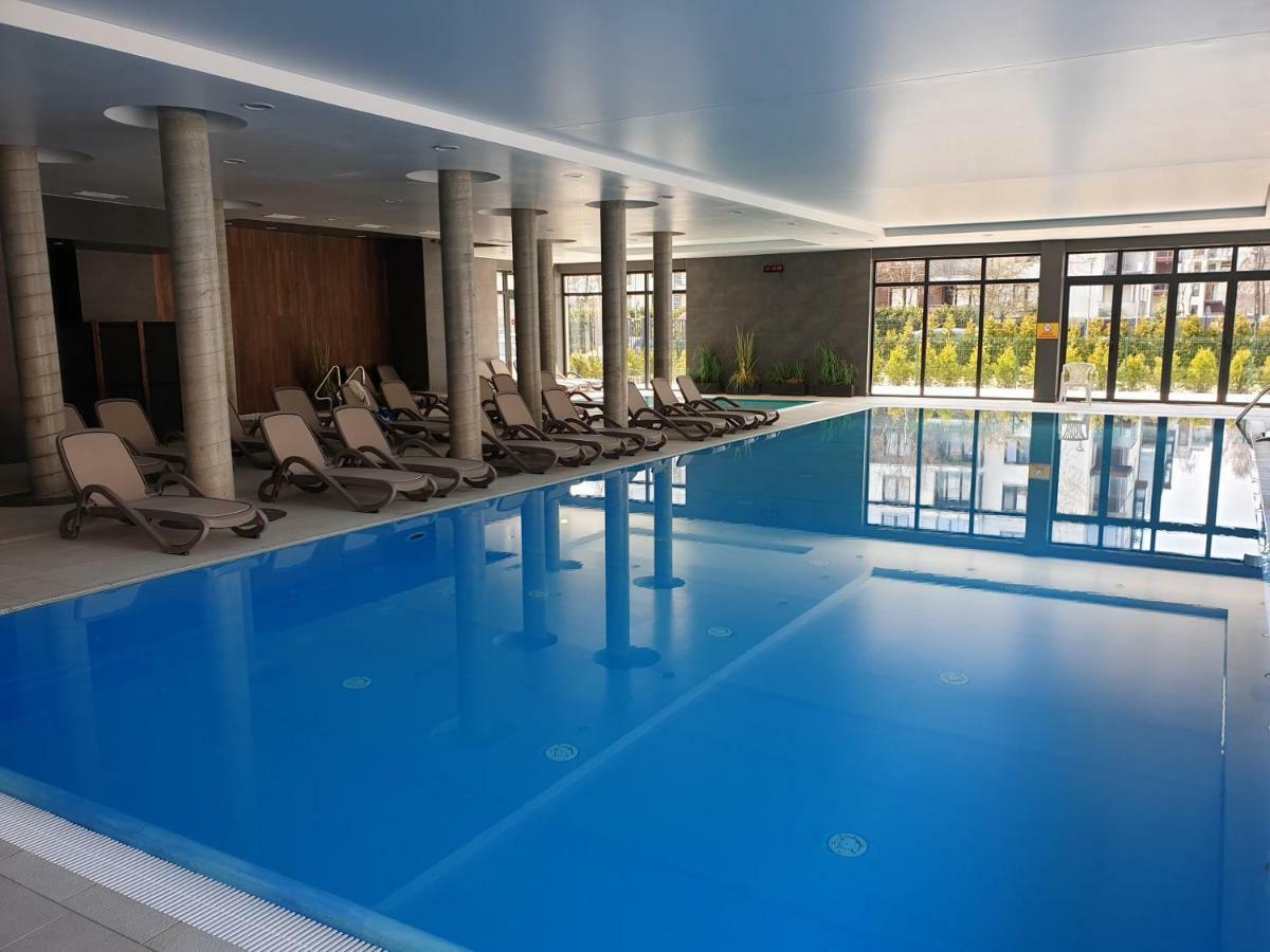 Apartament Z Basenem Laura Polanki Park Apartman Kołobrzeg Kültér fotó