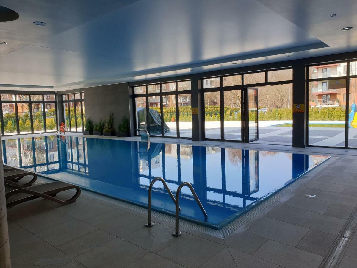 Apartament Z Basenem Laura Polanki Park Apartman Kołobrzeg Kültér fotó