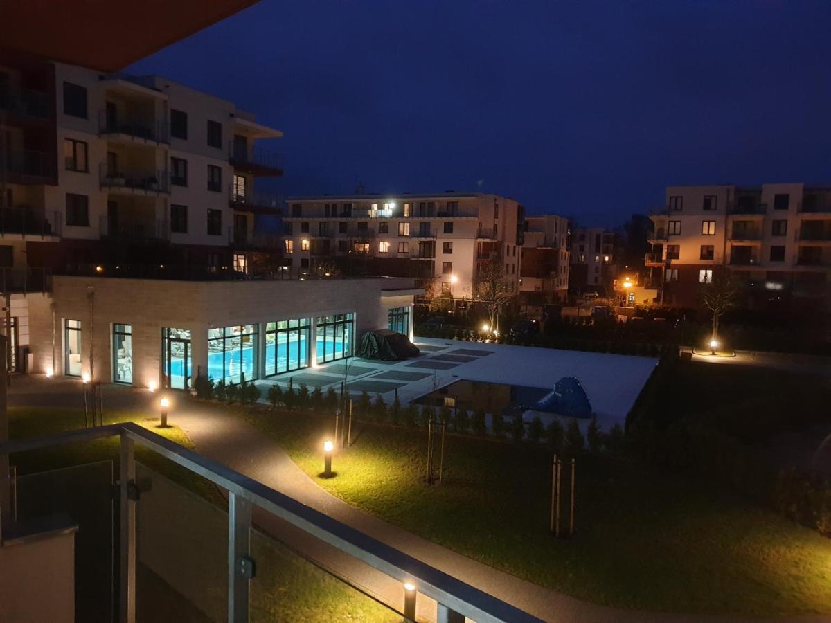 Apartament Z Basenem Laura Polanki Park Apartman Kołobrzeg Kültér fotó