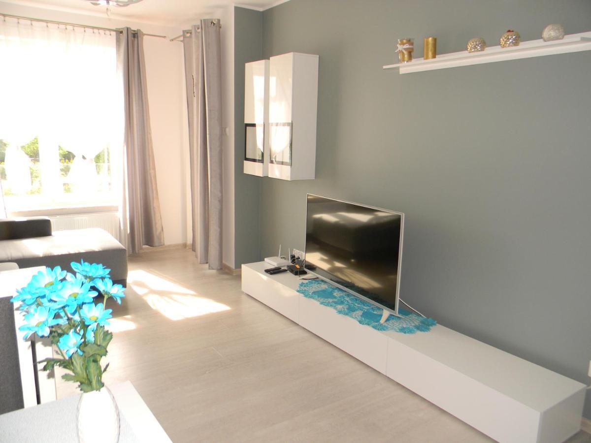 Apartament Z Basenem Laura Polanki Park Apartman Kołobrzeg Kültér fotó