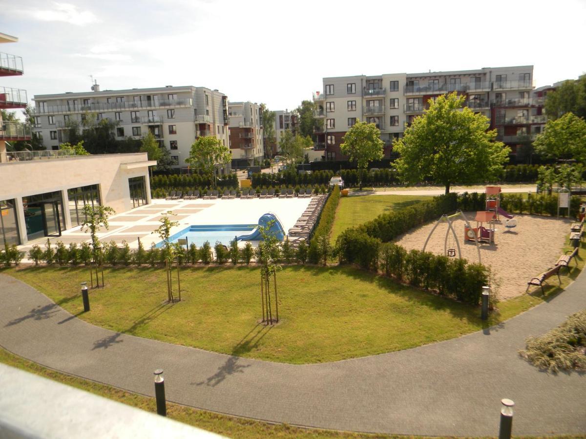 Apartament Z Basenem Laura Polanki Park Apartman Kołobrzeg Kültér fotó