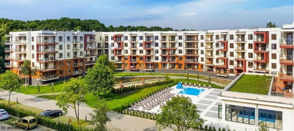 Apartament Z Basenem Laura Polanki Park Apartman Kołobrzeg Kültér fotó